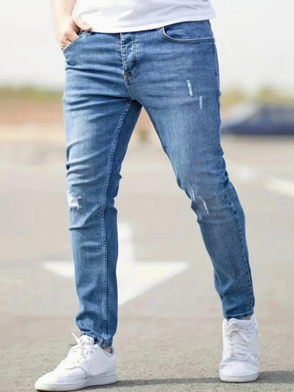 Men's Slim-Fit Stretch Jeans - Vintage Five-Pocket Light Blue | Retro Style, Modern Fit for Fall Transition