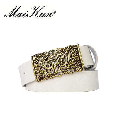 New Fashion Quality Leather Belts for Woman Vintage Floral Curved Hollow Out Metal Buckle Wide Female Belts