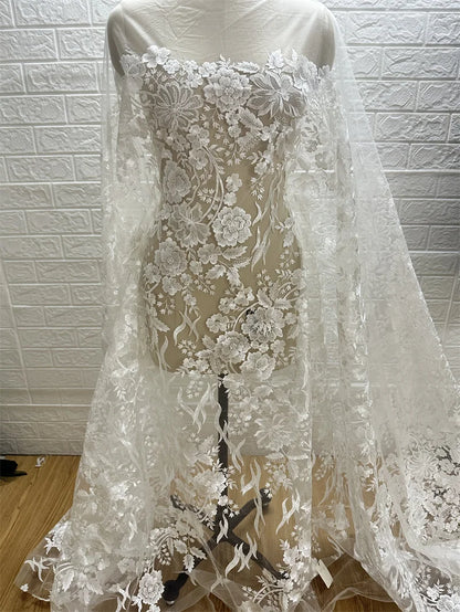 2025 HOT New Corded Embroidery Guipure Lace Fabric High Quality Fashion Wedding Dress Lace Fabric French Chantilly Lace