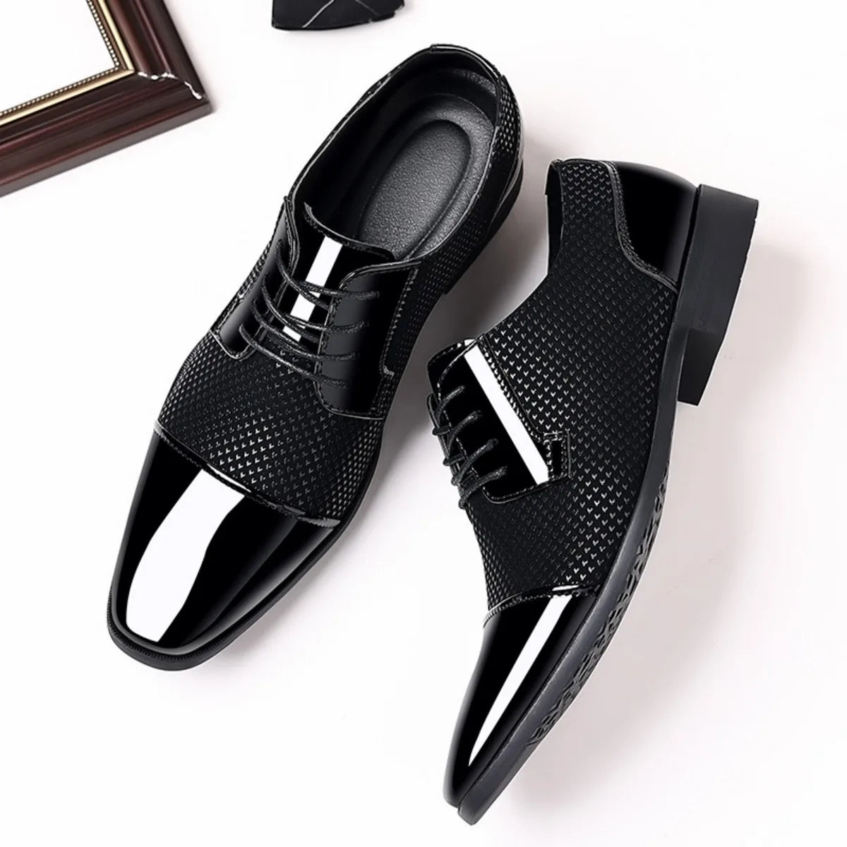 Men's Dress Shoes Classic Lace-up Formal Oxfords Modern Tuxedo Business Casual Scale Pattern Comfort Formal Shoes for Men