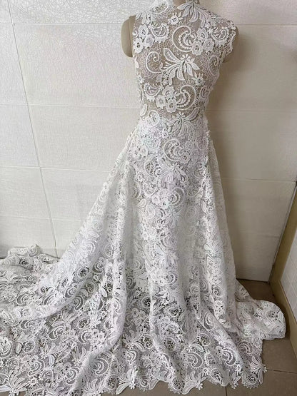 2025 HOT New Corded Embroidery Guipure Lace Fabric High Quality Fashion Wedding Dress Lace Fabric French Chantilly Lace