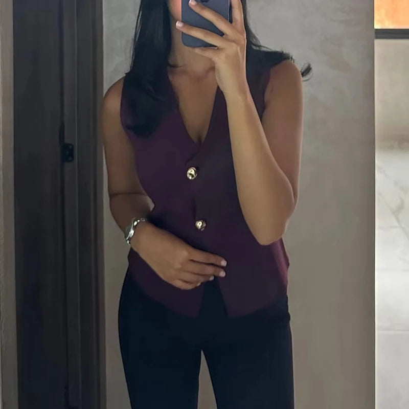 MUJER Knit Sleeveless Vests for Women White Black Cropped Vest Top Women Vintage Button Female Vest Knitted Short Vest Women