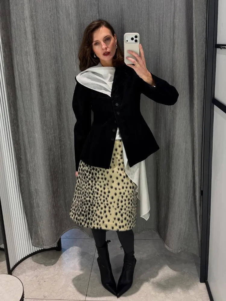 Leopard Print Cropped Jacket Round Neck Long Sleeve Button Front 2026 Spring Edgy Women Outerwear Fashion Chic Street Lady Coats